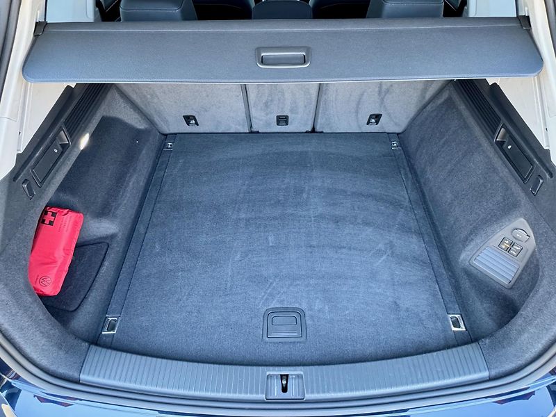 Volkswagen Touareg (2024) Model 2025, Kůže, VZDUCH,Tažné - fotka 36 z 43