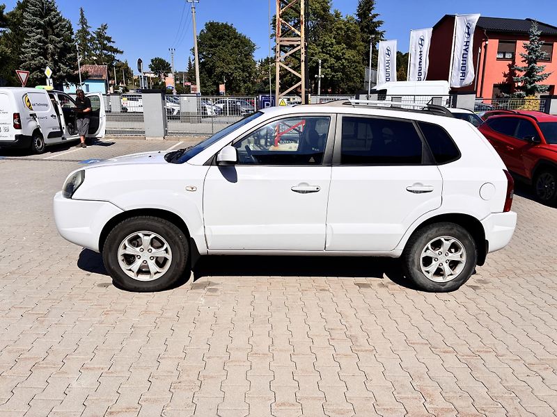 Hyundai Tucson 2.0i 104kW DIGI.KLIMA          - fotka 4 z 22