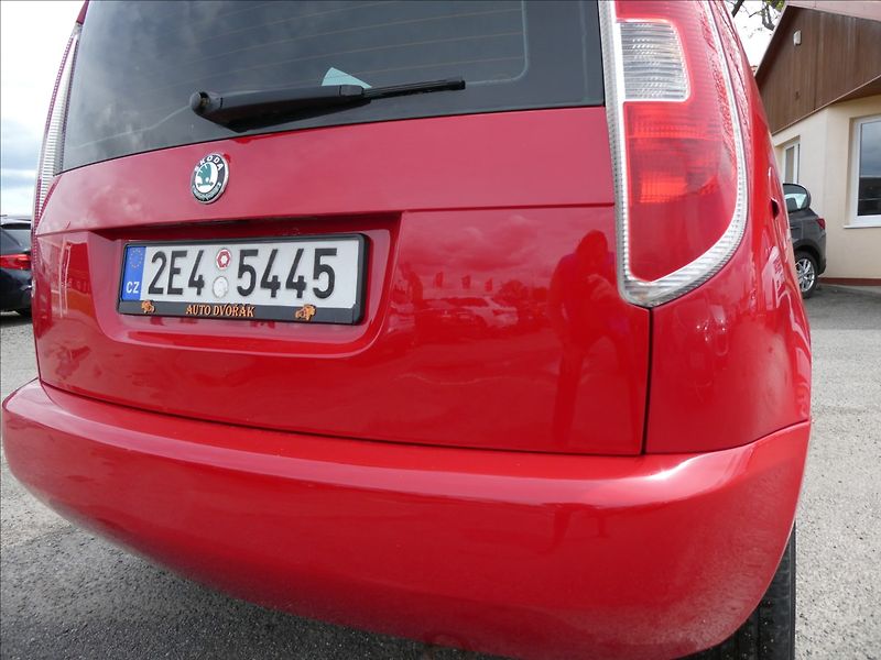 Škoda Roomster 1,9 TDi 77kW,ČR,2.majitel,klim - fotka 9 z 39