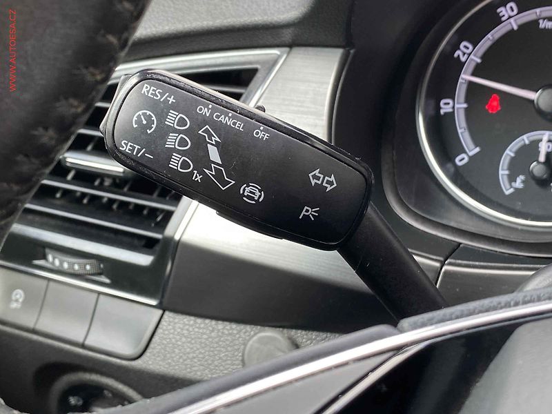 Škoda Fabia (2021) 1.0 TSi, 2.maj,ČR, Style, - fotka 13 z 18