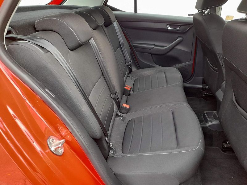 Škoda Fabia Style 1.2 TSI 81kW 6MP - fotka 13 z 20