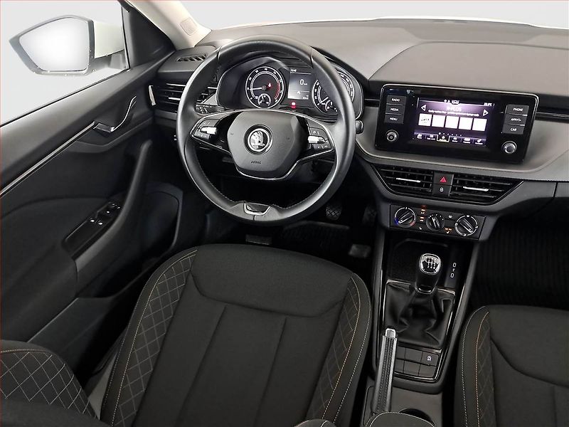 Škoda Scala (2023) Ambition 1.5 TSI, ČR,1.maj - fotka 7 z 16