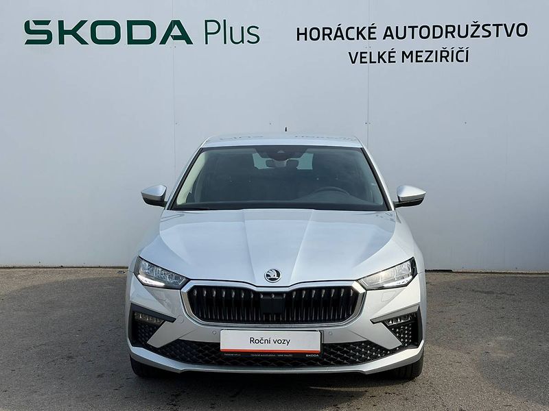 Škoda Scala Selection 1,0 TSI 85 kW 6° MP - fotka 4 z 36