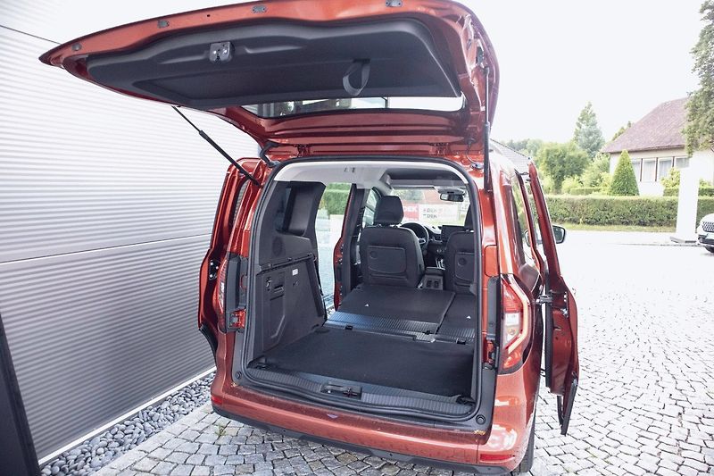 Renault Kangoo (2026) Techno TCe 130 EDC - fotka 14 z 37