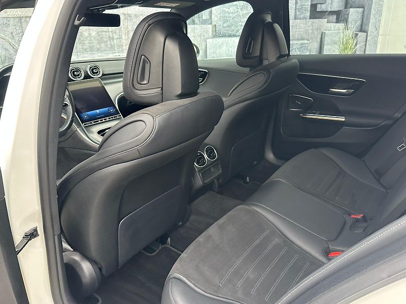 Mercedes-Benz Třídy C (2021) C200, 4MATIC, AMG, DPH - fotka 17 z 47