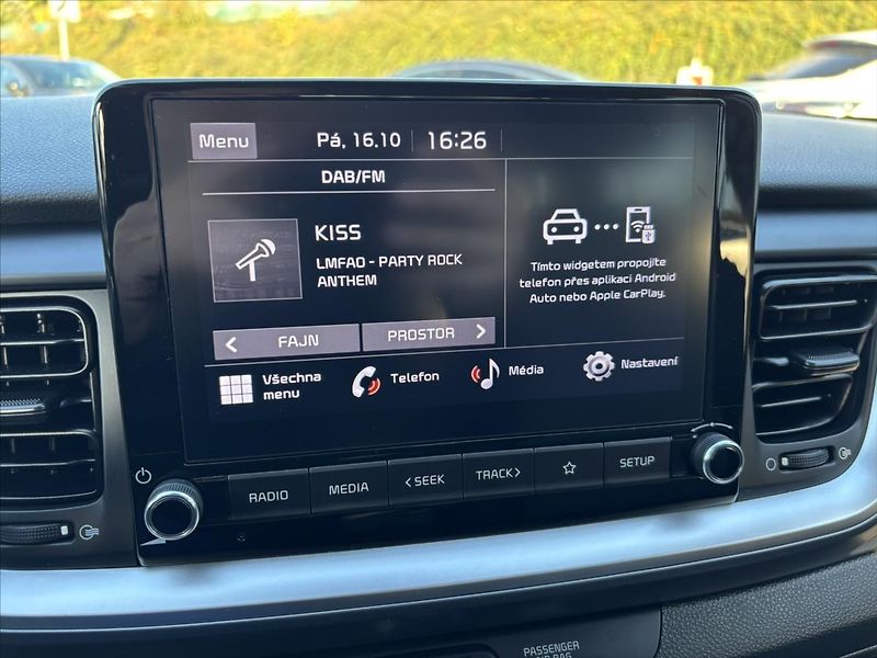 Kia Stonic 1,2 DPi Comfort ZÁRUKA CARPLAY - fotka 17 z 29