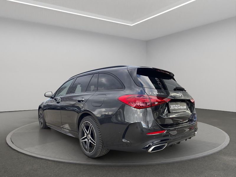 Mercedes-Benz Třídy C (2025) C 300 de 4MATIC kombi - fotka 5 z 21