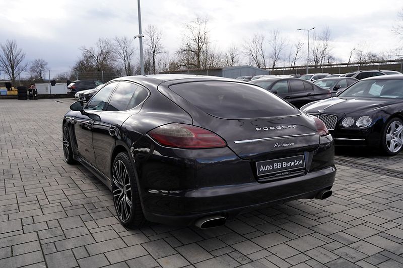 Porsche Panamera 3.6 V6/300PS/kůže/AT/xenony - fotka 4 z 37