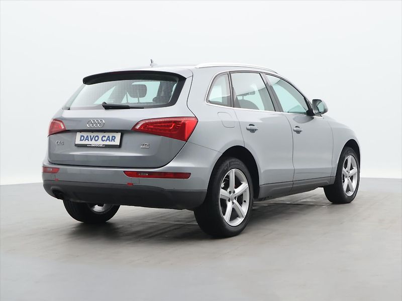 Audi Q5 2,0 TDI 125kW Quattro CZ - fotka 7 z 33