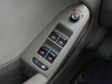 Audi A4 (2011) 2.0 TDI, Xenony, Tempomat - náhled 17