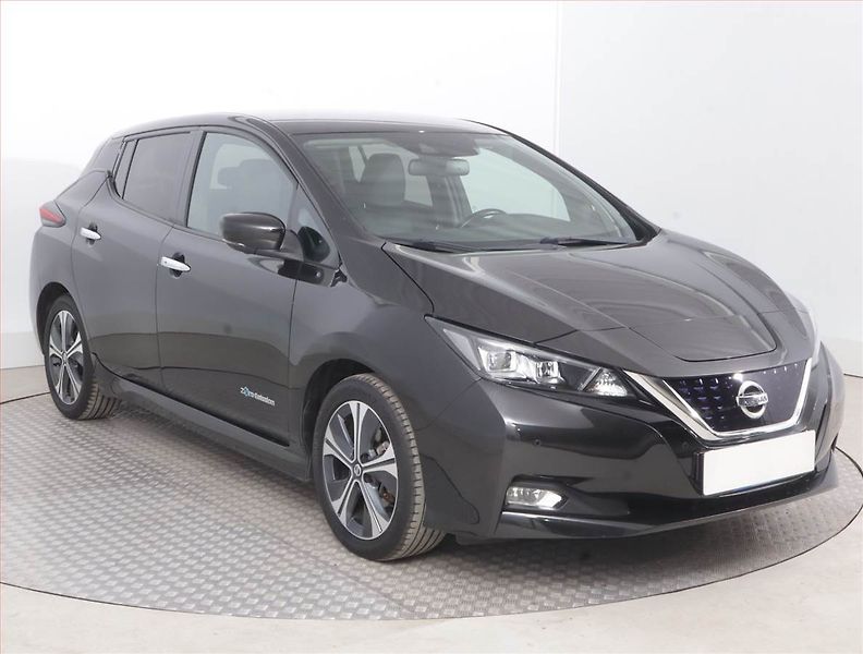 Nissan Leaf (2019) 40 kWh, SoH 88%, Automat - fotografie inzerátu