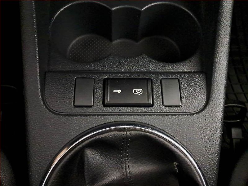 Škoda Fabia (2012) 1.2 12V, po STK - fotka 13 z 16