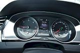 Volkswagen Passat (2017) HIGHLINE 2.0 BiTDI 176kW DSG 4 - náhled 16