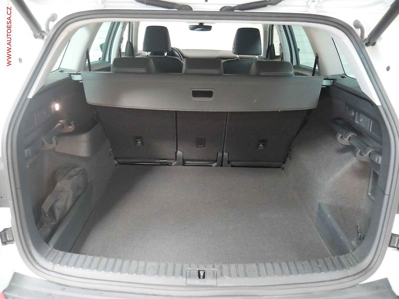Škoda Kodiaq (2017) 1.4TSi, 2.maj,ČR, DSG, kamera - fotka 7 z 29