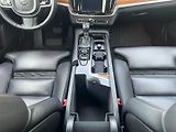 Volvo V90 (2018) D4, 140kW, Momentum - náhled 15