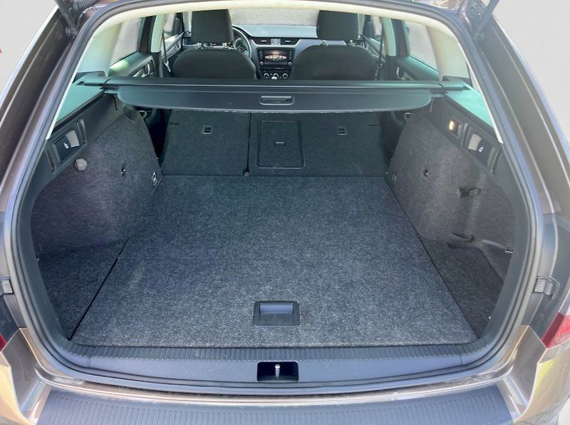 Škoda Octavia (2019) Combi 2.0 TDI DSG 4X4 Scout - fotka 16 z 22