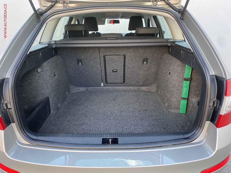 Škoda Octavia (2014) 1.2 TSi, Ambition, +kola - fotka 7 z 17