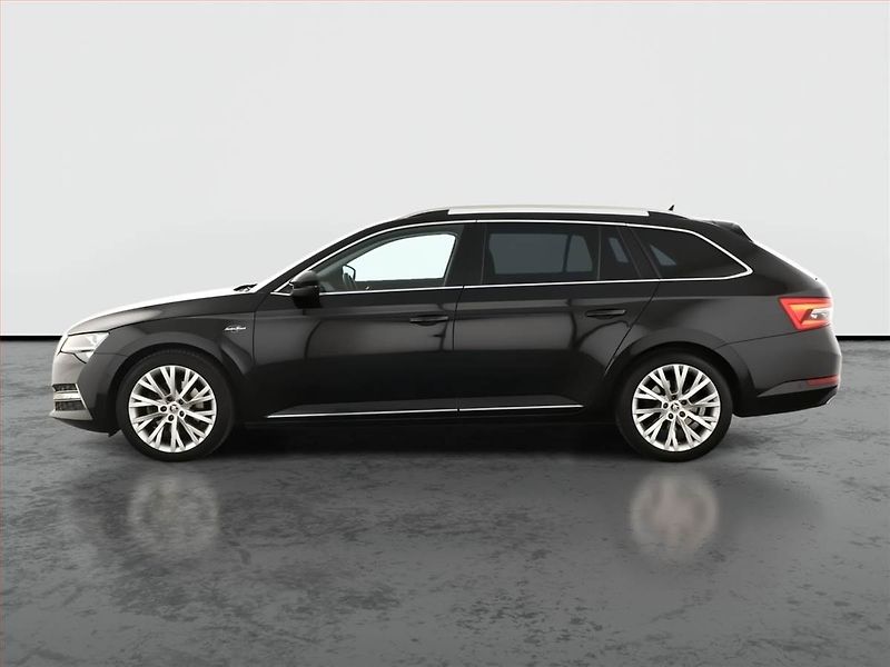 Škoda Superb (2023) Laurin&Klement 2.0 TDI - fotka 3 z 20