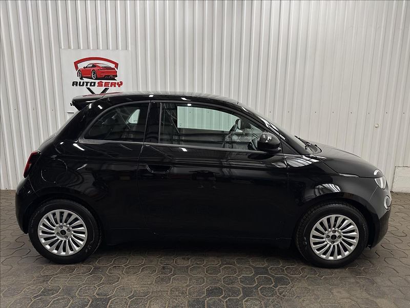 Fiat 500e ELECTRIC DRIVE 70kW ACTION - fotka 10 z 32