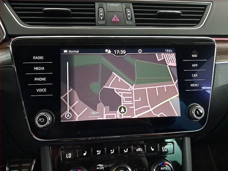 Škoda Superb (2021) Scout 2.0 TDI - fotka 18 z 23