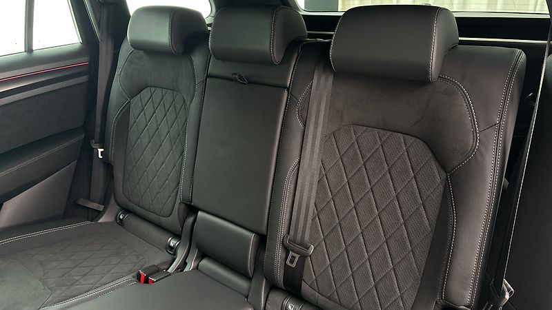 Škoda Kodiaq 2.0 TDI DSG 4x4 Sportline Excl - fotka 16 z 31