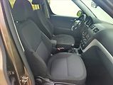 Škoda Yeti 1,6 TDi Navi Klima Tempomat - náhled 27
