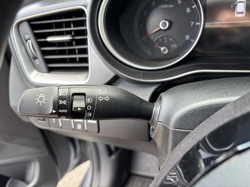 Kia Ceed (2023) SW Spin 1.5 T-GDI (118 kW) - fotka 20 z 25