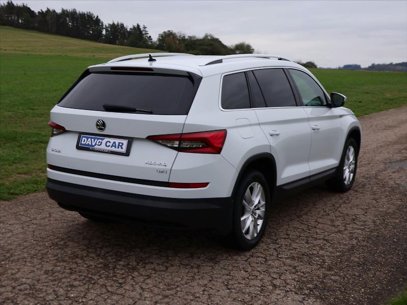Škoda Kodiaq 2,0 TDI 140kW DSG 4x4 CZ Style - fotka 7 z 25