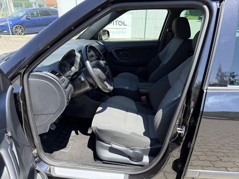 Škoda Fabia Monte Carlo 1.2 TSI 63 kW - fotka 6 z 14