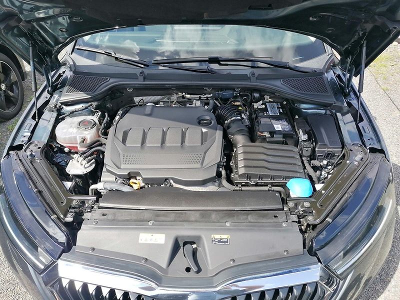 Škoda Octavia (2021) 2.0 TDi DSG CLEVER - fotka 35 z 35