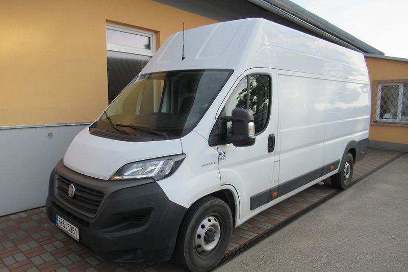 Fiat Ducato MAXI 2.3 JTD KLIMA TAŽNÉ - fotka 6 z 22