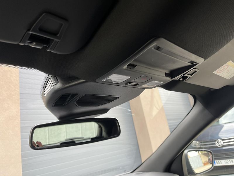 Ford Kuga (2023) 2.5 Plug-in Hybrid, ST-Line  - fotka 23 z 44