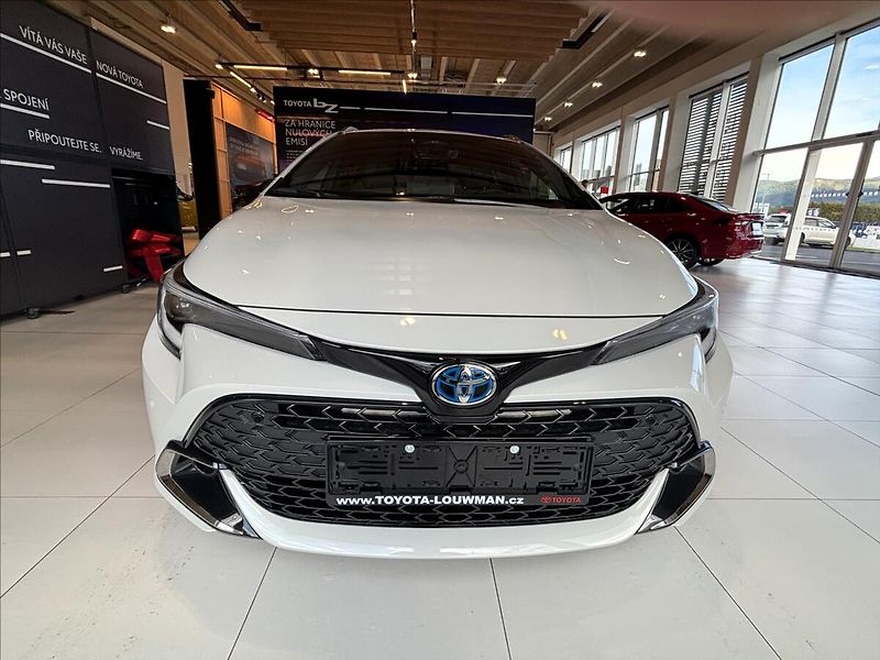 Toyota Corolla 1,8   TS Style HEV - fotka 2 z 9