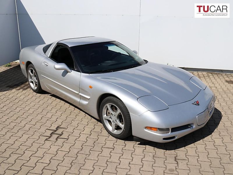 Chevrolet Corvette (2002) 5.7 V8 Targa  - fotka 4 z 22