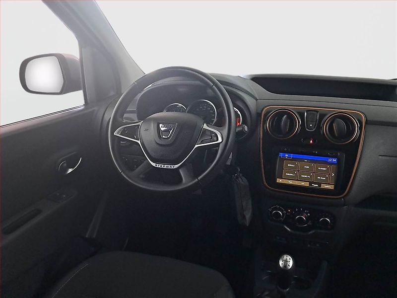 Dacia Dokker (2018) Stepway 1.2 TCe, 5Míst, ČR - fotka 7 z 15