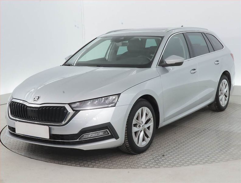 Škoda Octavia (2020) Style 2.0 TDI, Automat, Kůže - fotka 2 z 17