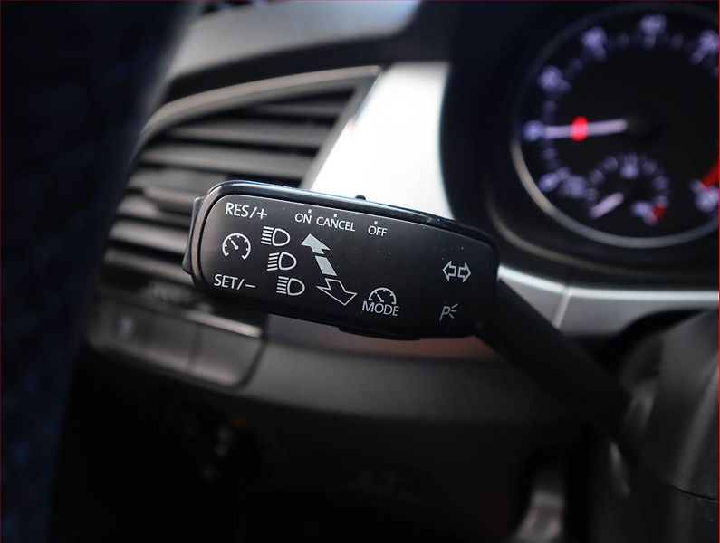 Škoda Fabia (2018) Ambition 1.0 TSI, Tempomat - fotka 16 z 18