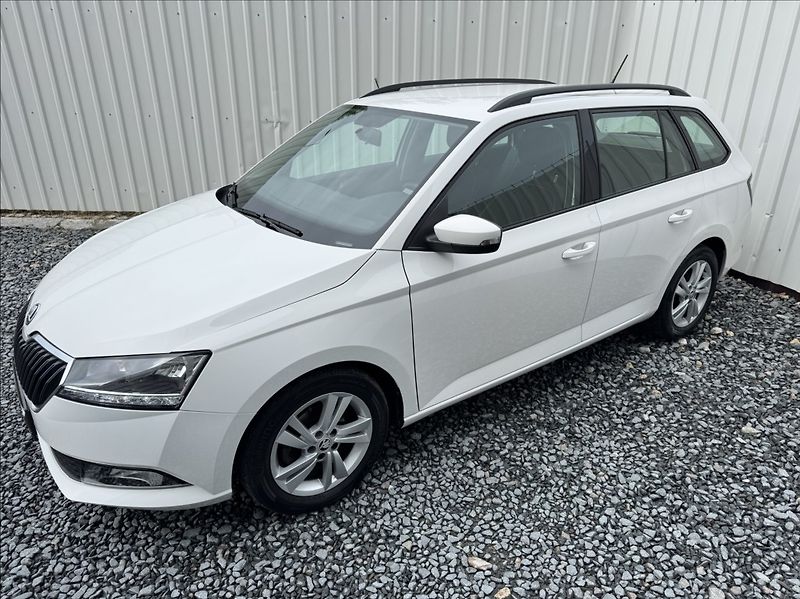 Škoda Fabia 1,0 TSI DPH tažné 1.maj. ČR - fotka 5 z 50