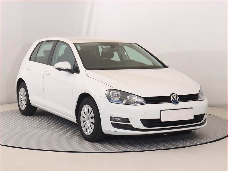 Volkswagen Golf (2013) Comfortline 1.2 TSI - fotografie inzerátu