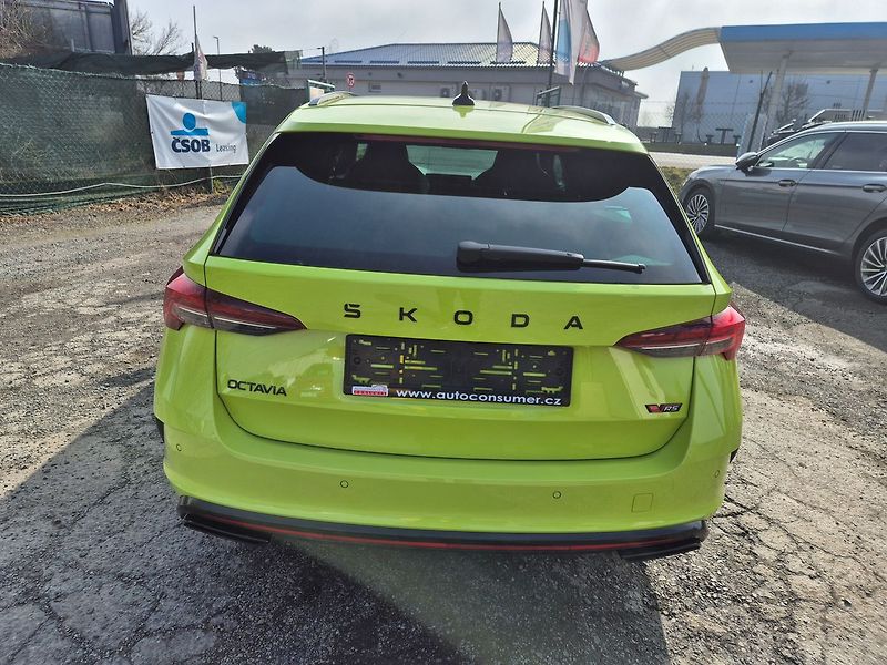 Škoda Octavia Combi RS 2,0 TSI 195kW DSG, we - fotka 6 z 39