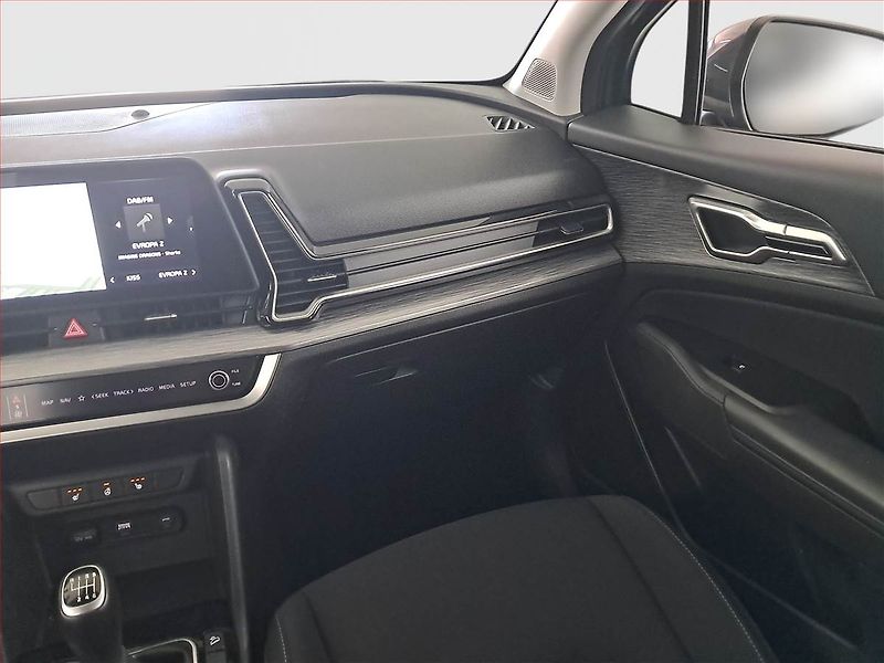 Kia Sportage (2023) 1.6 T-GDI - fotka 8 z 18