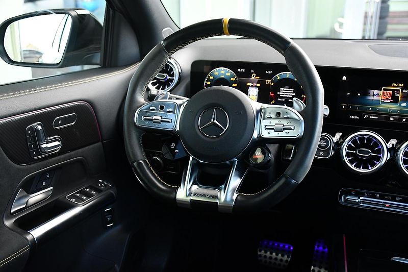 Mercedes-Benz GLA 45S AMG 4MATIC+PANO - fotka 6 z 53