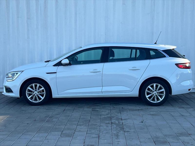 Renault Mégane 1,3   75kW - fotka 4 z 25