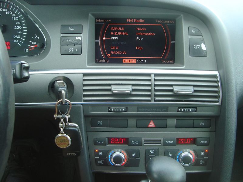 Audi A6 (2004) 3,0TDI Quattro - fotka 14 z 16