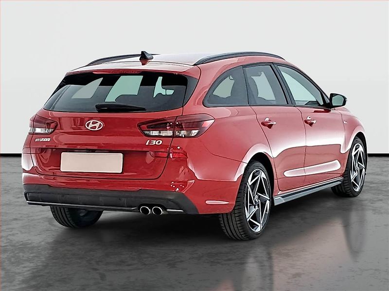 Hyundai i30 (2025) 1.5 T-GDI MHEV 48V, N- Line - fotka 5 z 23