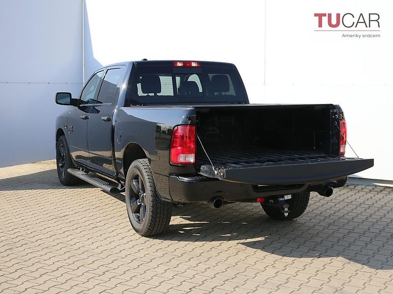 RAM 1500 (2023) Classic 5.7 V8 HEMI - fotka 5 z 44