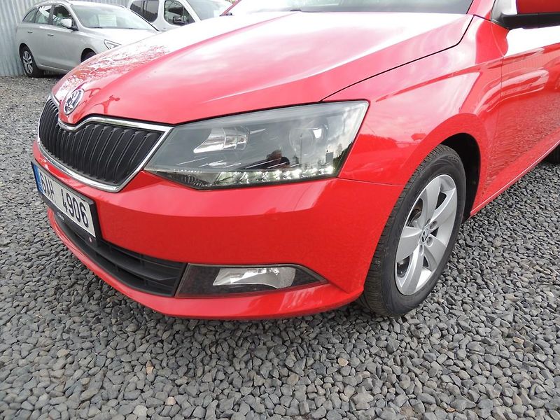 Škoda Fabia (2017) 1.2TSi,66kw,Style,ČR,1majitel - fotka 11 z 50
