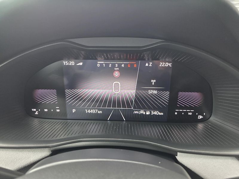 Škoda Kamiq DSG 1,0 TSi 85 kW TopSelection - fotka 8 z 25