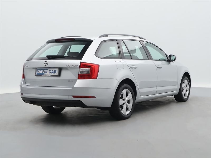 Škoda Octavia 1,6 TDI 85kW Ambition 4x4 CZ - fotka 7 z 28