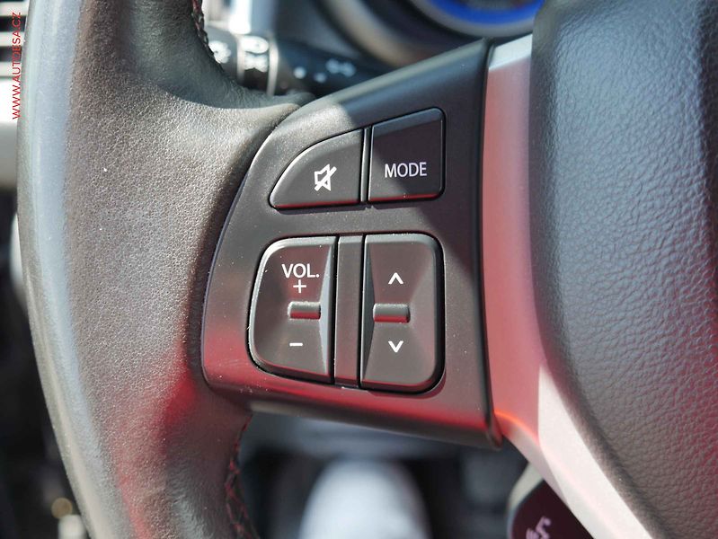 Suzuki S-Cross (2014) 1.6 VVT 4x4, Premium - fotka 13 z 15